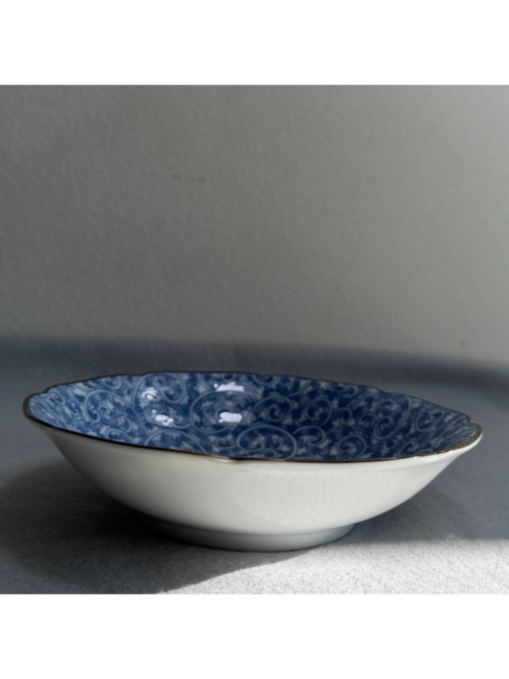 Vintage Takahashi Japanese Porcelain Plate With Blue Floral, Made in Japan - Picture 11 of 14